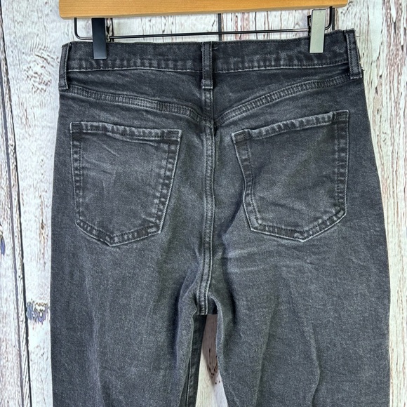 Old Navy Sky-Hi Straight Extra High Rise Jeans Size 10 Black Jack 28-29” Waist - Picture 3 of 12